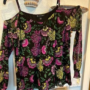 INC open shoulder lined blouse